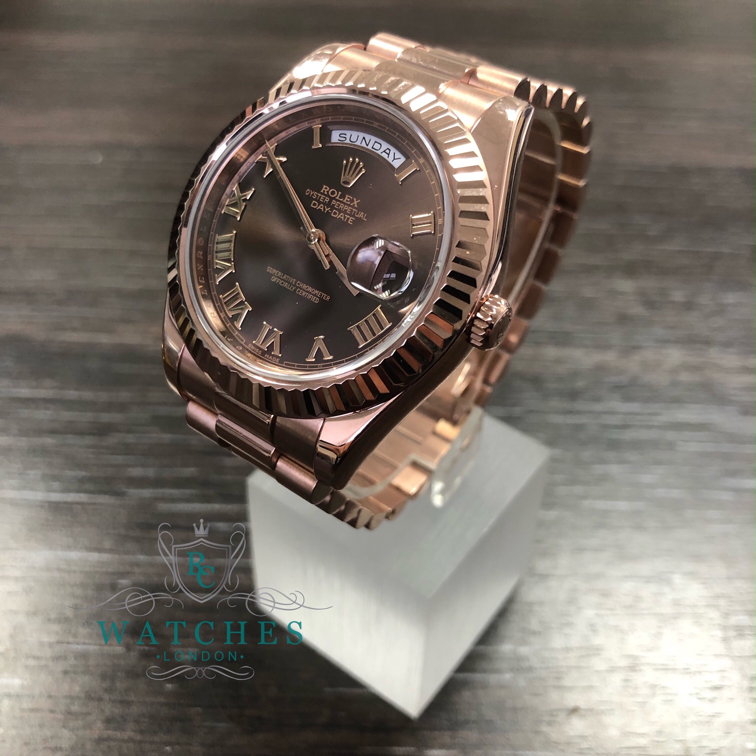 ROLEX DAYDATE ii  218235